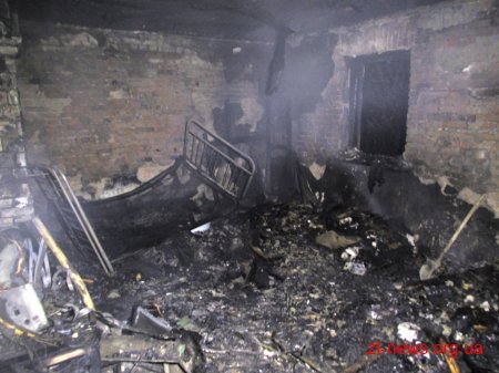 В Баранівському районі троє людей стали жертвами пожежі в житловому будинку
