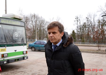 Депутати міськради разом з мером проїхались новим тролейбусним маршрутом