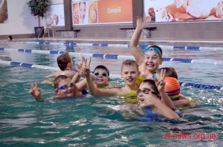 На базі комплексу «LIME fitness» розпочались безкоштовні «Уроки плавання» для дітей