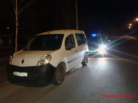 У Бердичеві поліцейські зупинили автомобіль в якому перевозили 6 мішків з рибою і раками