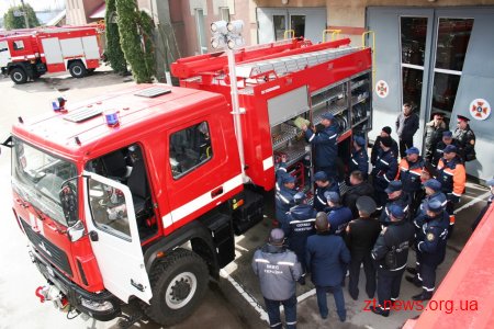 Житомирські рятувальники отримали 4 сучасні пожежно-рятувальні автомобілі