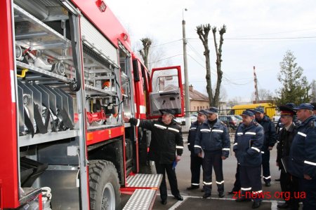 Житомирські рятувальники отримали 4 сучасні пожежно-рятувальні автомобілі