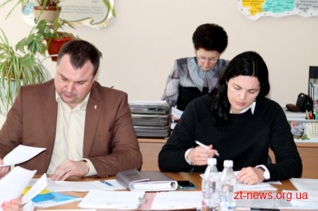 Гуманітарна комісія обласної ради розглянула ряд кадрових питань