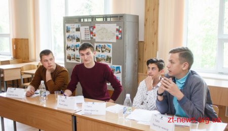 Понад 40 студентів взяли участь у Житомирському регіональному молодіжному дебатному турнірі