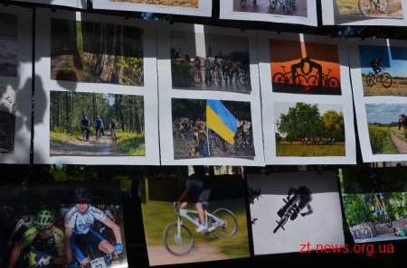 Більше двох тисяч велосипедистів проїхали більше 10 кілометрів вулицями Житомира