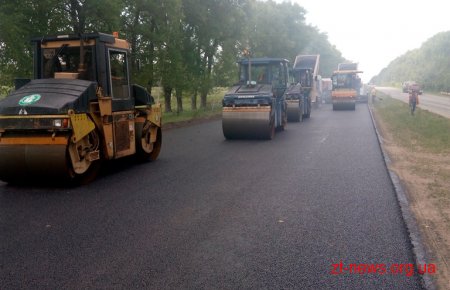 На дорогах Житомирщини продовжуються ремонтні роботи