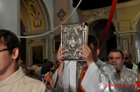 У Житомирі представили нового єпископа Києво-Житомирської дієцезії