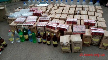 На Житомирщині прокуратура та податківці припинили виготовлення контрафактного алкоголю