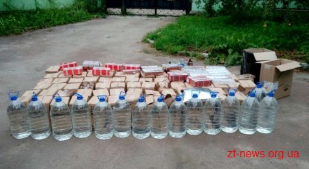 На Житомирщині прокуратура та податківці припинили виготовлення контрафактного алкоголю