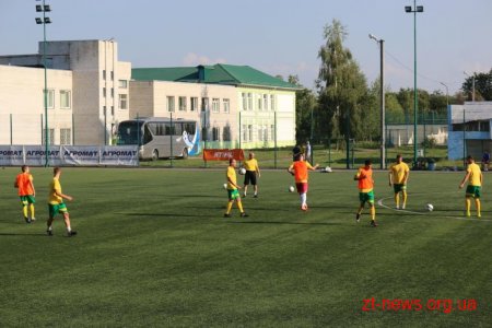 ФК «Полісся» проводить відбір нових гравців та веде перемовини щодо нового тренеру