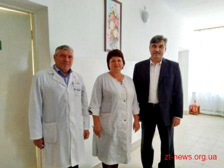 Фахівці обласної лікарні провели медичні огляди жителів Ємільчинського району