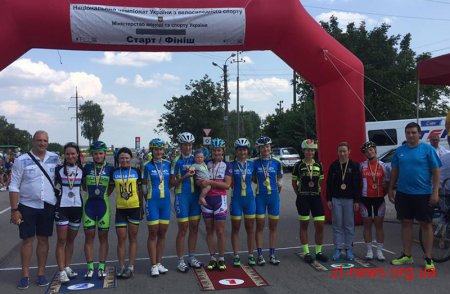 Спортсмени Житомирщини на командному чемпіонаті України з велоспорту здобули 15 медалей