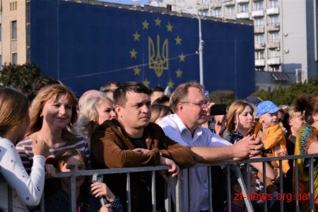 На майдані Соборному відбувся Третій Всеукраїнський фестиваль військових духових оркестрів