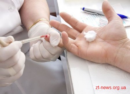У Житомирі із трьохсот осіб, які пройшли тестування, 48 мали підвищений рівень цукру в крові