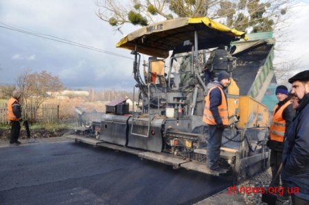 На Житомирщині продовжуються ремонти доріг