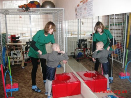 У житомирському Центрі соціальної реабілітації дітей-інвалідів розповіли про методи роботи з особливими дітьми