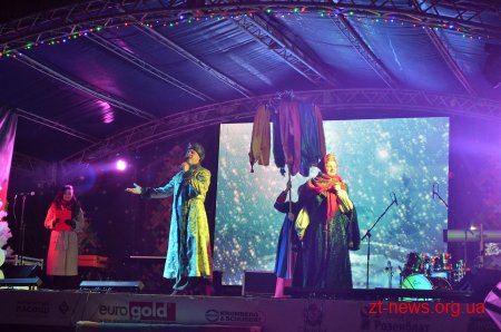 Поблизу головної ялинки міста відбувся святковий концерт "Житомир Різдвяний"