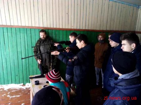 На Житомирщині провели перший вишкіл «Школа ройових козацьких джур»