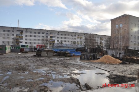 У Новограді-Волинському планують продовжити будівництво хірургічного корпусу