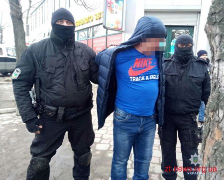 На Житомирщині поліцією викрито групу наркодилерів