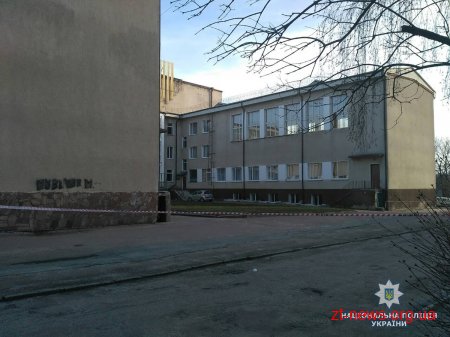 У Новограді-Волинському невідомий стріляв у місцевого депутата