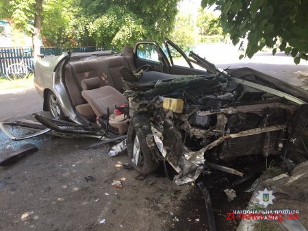 У Народичах водій автомобіля «Toyota Cresta» збив трьох жінок