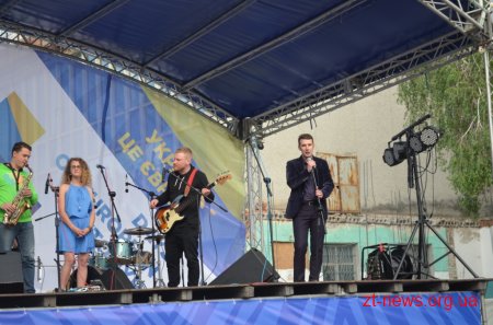 Вдруге на Михайлівській проходив Фестиваль джазу та блюзу «JAZZOMIR»