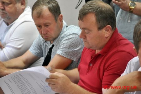 Вже 12 громад Житомирщини отримали у власність землі сільськогосподарського призначення