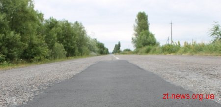 Дорожники ліквідували 200 кв. м. ямковості на дорозі у селі Івановичі
