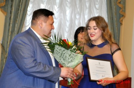 Ігор Гундич вручив 20 щорічних стипендій голови Житомирської облдержадміністрації