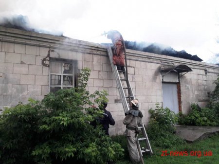 На Житомирщині через коротке замикання в електромережі загорівся магазин