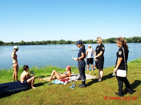 У Бердичеві рятувальники показали майстер-клас із безпечної поведінки на воді