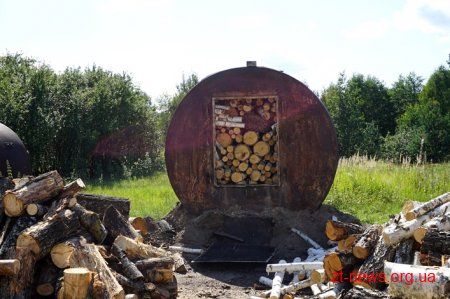 На Житомирщині перевірили підприємців, які випалюють вугілля