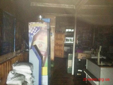 На Житомирщині через несправну електромережу сталася пожежа у магазині