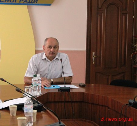 Володимир Ширма провів робочу зустріч щодо стану доріг у Пулинському районі