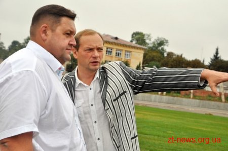 Ігор Гундич перевірив, як ідуть роботи на стадіоні «Полісся»