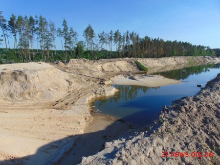 На Житомирщині підприємство без дозволу проводило видобуток піску