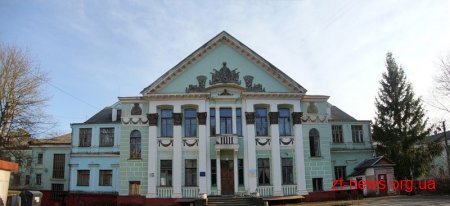 Апеляційний суд скасував рішення щодо визнання права власності на частину приміщення пансіонату «Полісся»