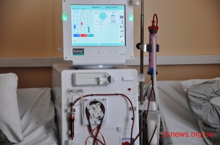 Перші 5 пацієнтів отримали якісну послугу у новому відділенні гемодіалізу у Овручі