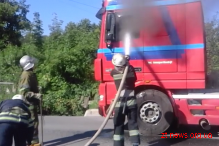 На Житомирщині вогнеборці ліквідували загоряння вантажівки