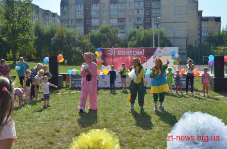 Жителі Малікова святкуються день мікрорайону
