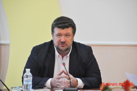 Голова Житомирської облдержадміністрації Ігор Гундич дав догану своєму заступникові Ярославу Лагуті