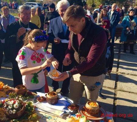 Сергій Сухомлин відвідав село Вереси, яке нещодавно стало частиною житомирської громади