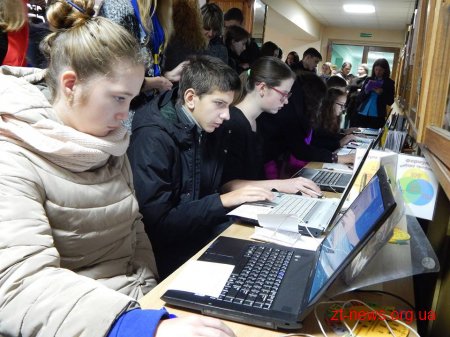 Близько 1500 житомирських старшокласників відвідали ярмарок професій «Студмістечко-2018»