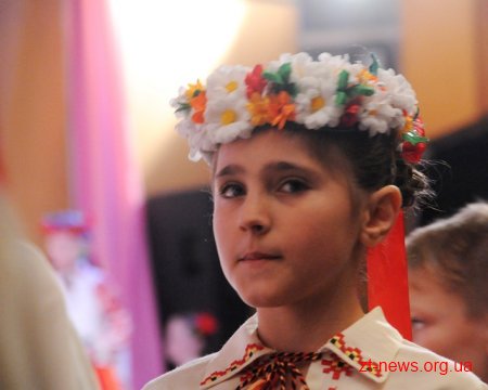 Танцювальний ансамбль «Сонечко» провів благодійний концерт на підтримку онкохворих дітей