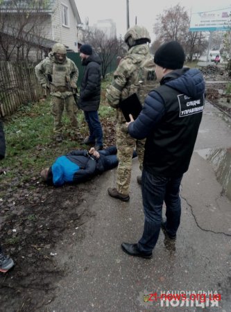 Співробітники СБУ у Житомирі затримали військових-контрактників на збуті вибухівки
