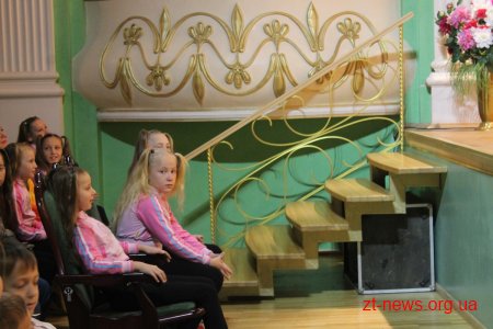 Майже 60 дітей із ДБСТ та прийомних родин продемонстрували таланти на фестивалі у Житомирі