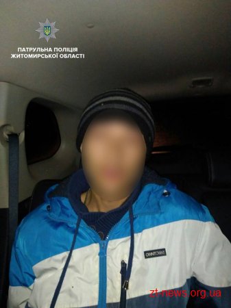 Автомобіль, котрий викрали в Калинівці, зупинили патрульні поліцейські в Гришківцях