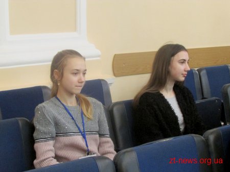 100 тінейджерів області долучилися до конференції «OPEN 2018»