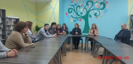 Житомирську гімназію №3 відвідали делегації з Грузії та Казахстану